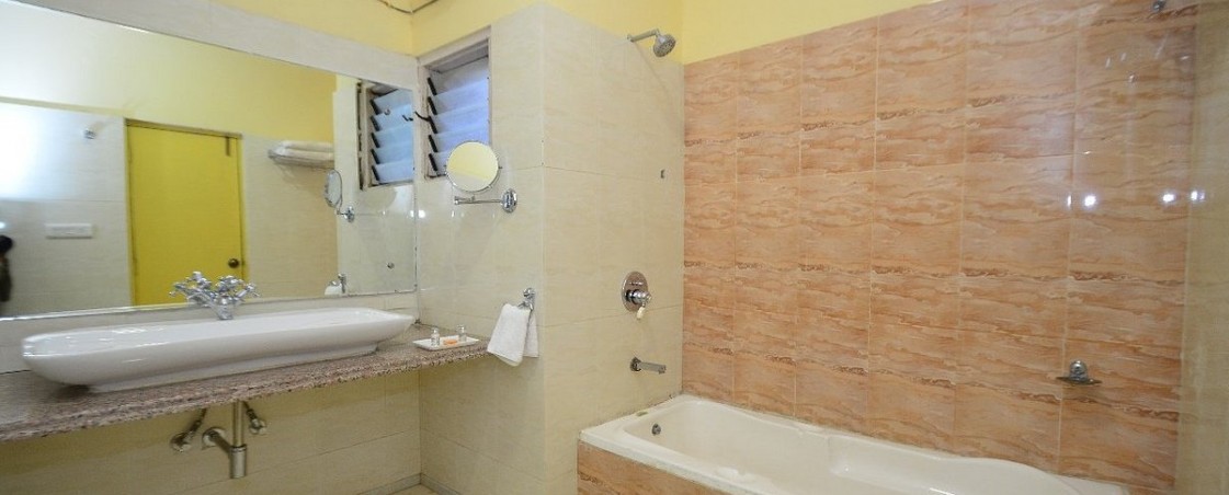 Garden Luxury Suite Pool View
